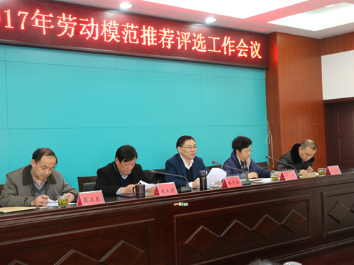 2017����ͨ�ͱ����Ͷ�ģ�����Ƚ���...